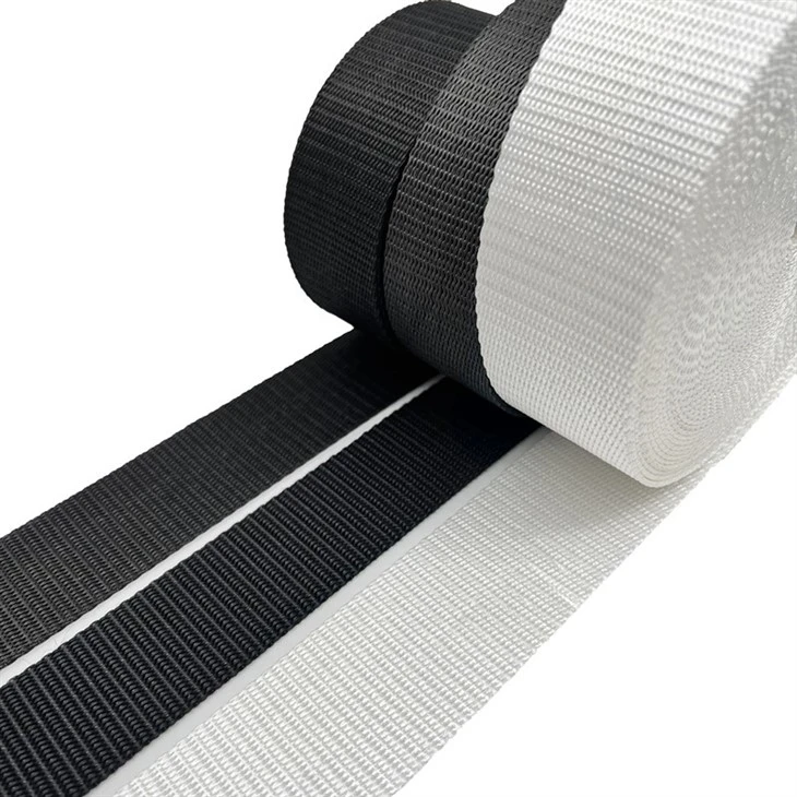 Ultra-high-molecular-weight polyethylene webbing 